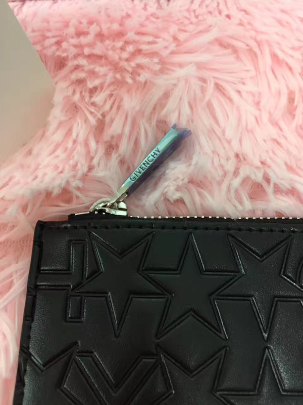 17/18AW GIVENCHY ジバンシィスーパーコピー ゴールドロゴ・スターエンボス・クラッチバッグ BK0607 2106 001